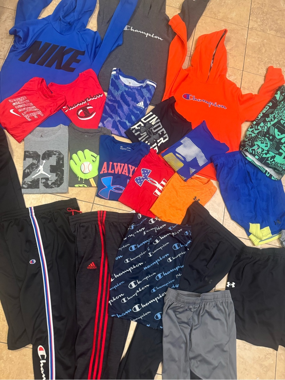NAME BRANDS!! Boys Athletic CLOTHING and Shorts Bundle BACK 2 SCHOOL!!! lot